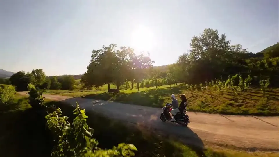 Standbild aus Vespa Primavera